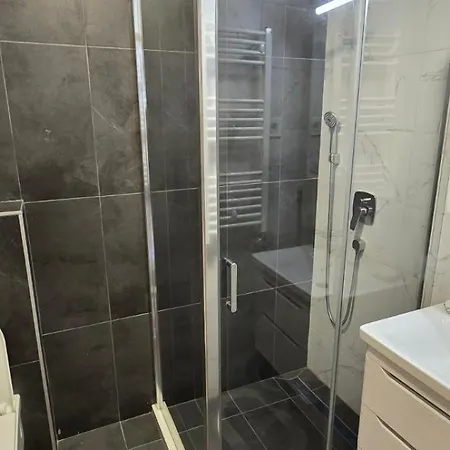 аpatmani Zlatni Grozd Zlatibor