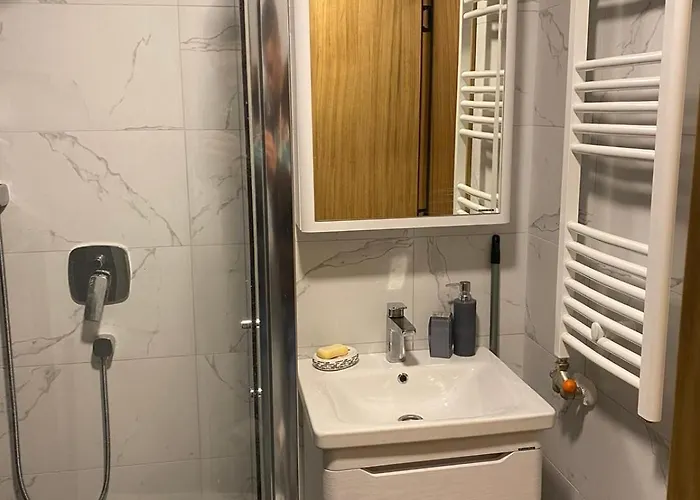 аpatmani Zlatni Grozd * Ζλάτιμπορ